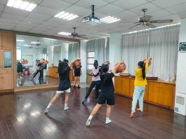 LINE_ALBUM_113年度 暑期原住民傳統舞蹈營_240830_29.jpg